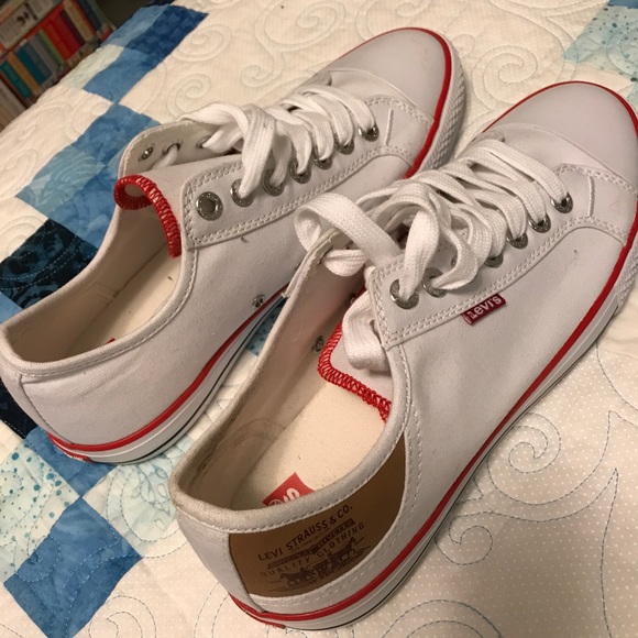 mens levi tennis shoes